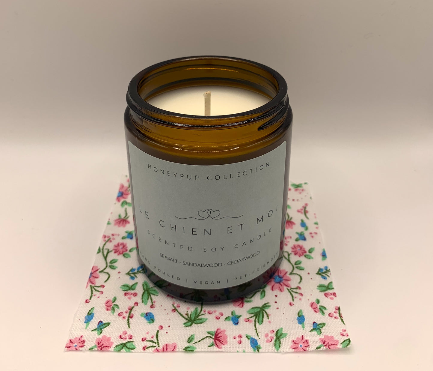 Pet-Friendly Coastal Candle - Le Chien et Moi