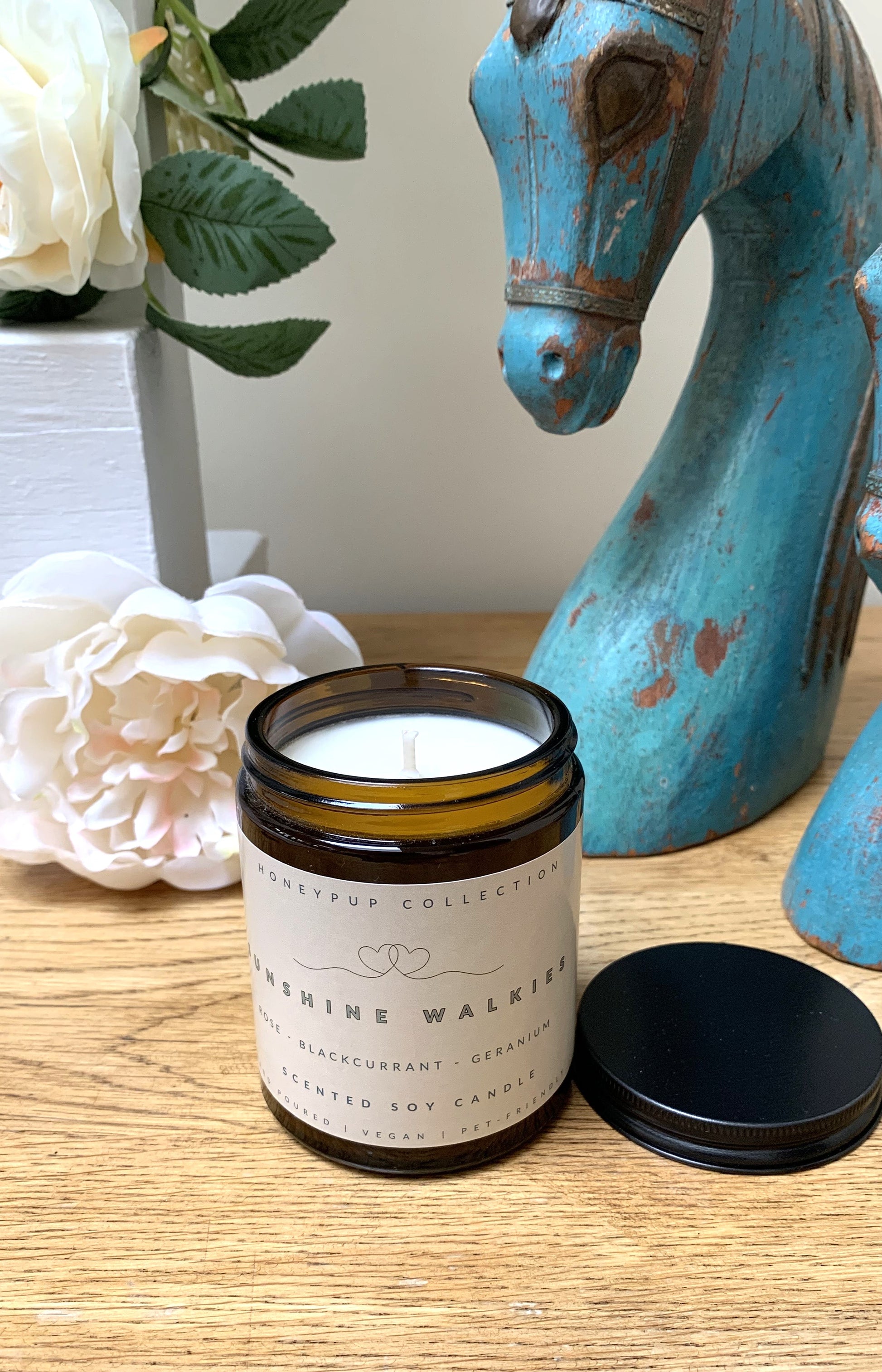 soy candles, pet-friendly